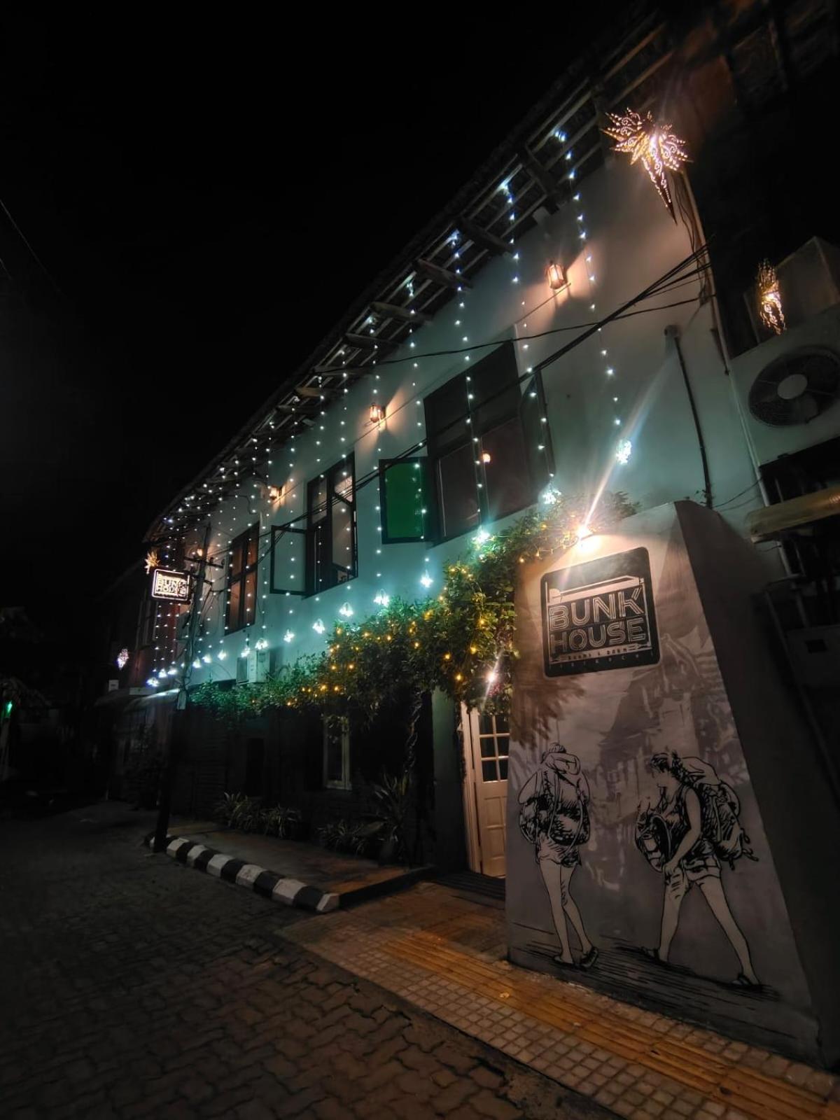Bunk House Fort Kochi Exterior photo
